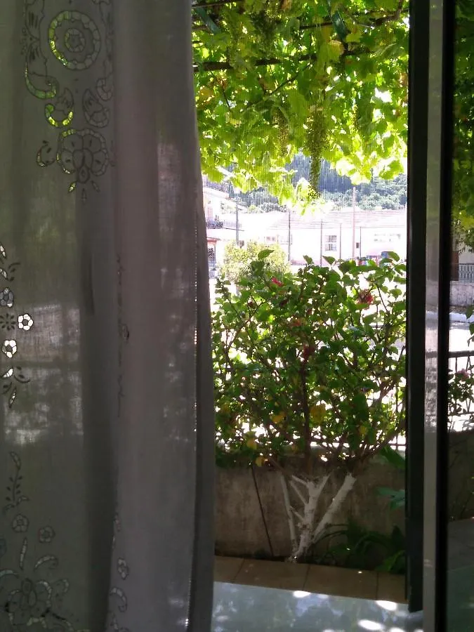 Nostalgia Apartment A In Sami 50 Metres From The Sea  Sami (Kefalonia)